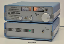 Braun SE-300 Mobile Transceiver with it`s 230V to 12Vdc Power Supply for desktop operation.