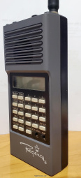 Regency HX-2000 right/front Photo by Juan Gonzalez