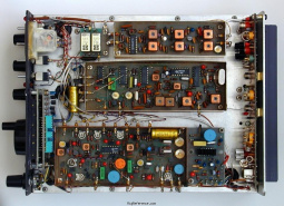 Inside, top (courtesy of DF8RU)