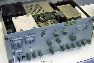 front view with open cover - Submitted by elmer